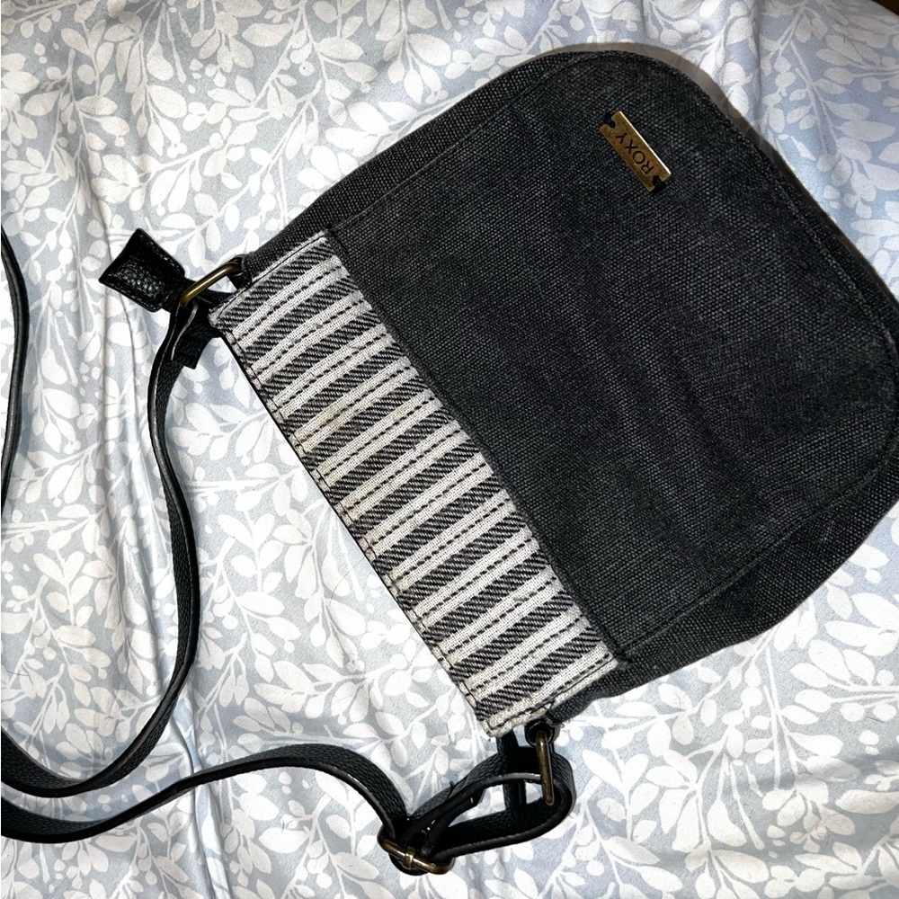 Roxy purse